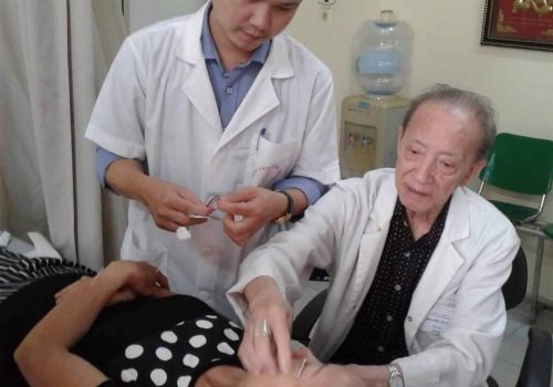 CHÂM CỨU ĐIỀU TRỊ XƯƠNG KHỚP