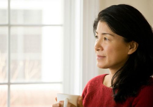 Một số bài tập dành cho người thoái hóa cột sống cổ